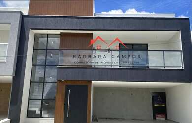 Imagem: A casa em condomínio possui 4 Dormitórios, 5 Banheiros, 3