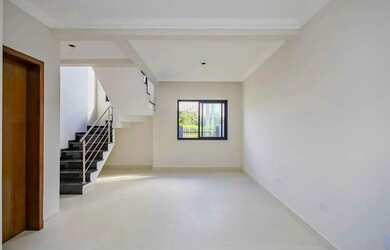 Imagem 4: Sobrado à venda com 3 quartos em Santa Felicidade em Curitiba