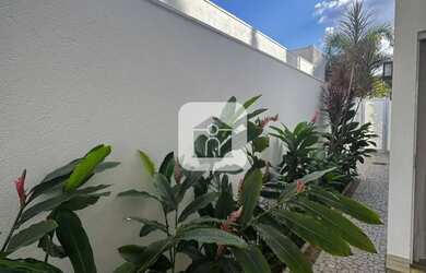 Imagem 5: Casa disponível para locação em condomínio fechado