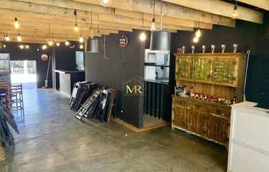 Imagem: O depósito possui 220m² de Área, Imóvel novo e está localizado