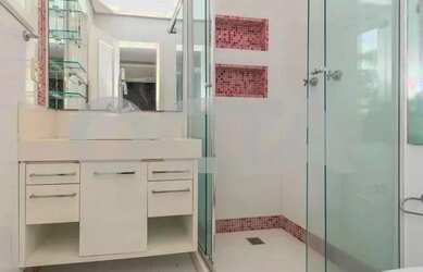 Imagem 15: Casa com 3 quartos e 5 banheiros no Alto Petrópolis