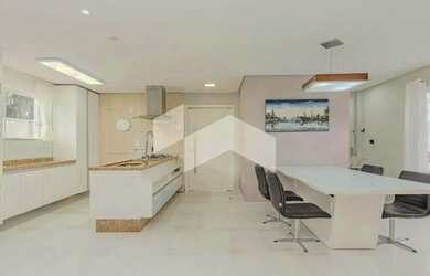 Imagem 3: Casa com 189 m², 3 quartos sendo 1 suíte para alugar no bairro Barreirinha