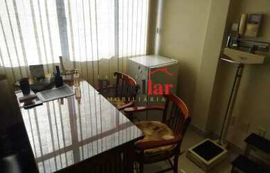 Imagem: O depósito possui 24m² de Área e está localizado em Tijuca