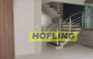 Imagem: A casa em condomínio possui 4 Dormitórios, 4 Banheiros, 4