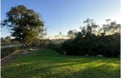 Imagem: O terreno possui 1600m² de Área e está localizado em Reserva