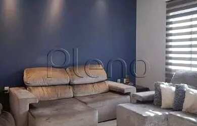 Imagem: A casa possui 3 Dormitórios, 3 Banheiros, 4 Vagas na garagem