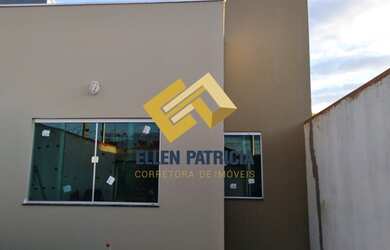 Imagem: A casa possui 2 Dormitórios, 1 Banheiro, 2 Vagas na garagem