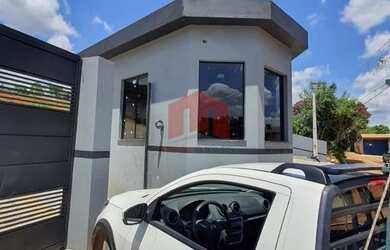 Imagem: O terreno à venda possui 10m² de Área e está localizado