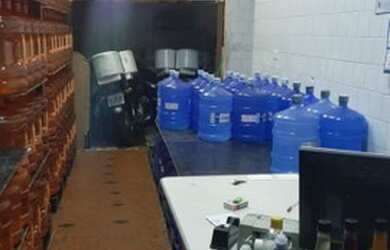 Imagem: O depósito possui 1 Vaga na garagem e 40m² de Área e está