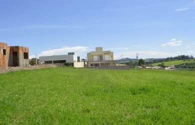 Imagem: O terreno possui 10m² de Área e está localizado em Bragança