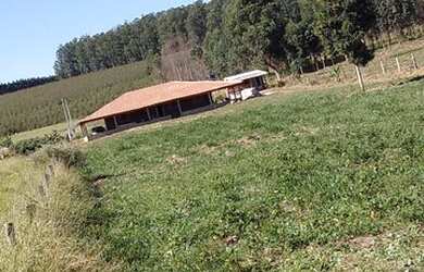 Imagem: A chácara possui 5000m² de Área e está localizado em Jardim