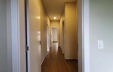 Imagem 8: Sobrado Alto Padrão com Piscina em Porto Fino