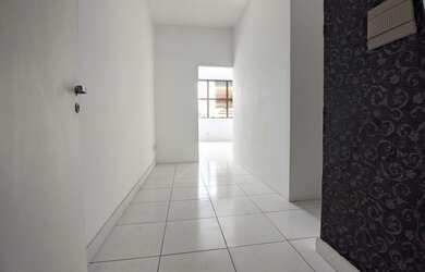 Imagem: O depósito possui 38m² de Área e está localizado em Centro