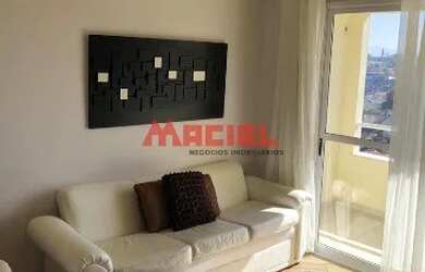 Imagem: O apartamento possui 3 Dormitórios, 1 Banheiro, 2 Vagas na