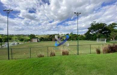 Imagem: O terreno possui 587m² de Área e está localizado em Parque