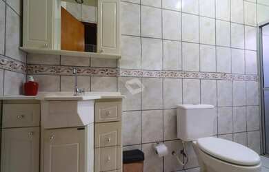 Imagem 6: CASA BAIRRO BOQUEIRÃO. 190m² de Área, 2 Vagas na garageme3 Dormitórios