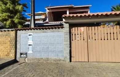 Imagem: A casa possui 2 Dormitórios, 3 Banheiros, 150m² de Área e