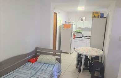 Imagem: O apartamento possui 1 Dormitório, 2 Banheiros, 1 Vaga na garagem