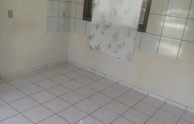 Imagem 6: Vende-se casa. Área de serviço, 2 Vagas na garageme2 Dormitórios