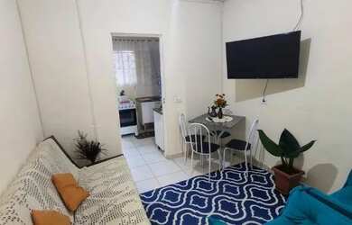 Imagem: A casa possui 1 Dormitório, 1 Banheiro, 60m² de Área e está