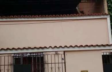Imagem: A casa possui 2 Dormitórios, 2 Banheiros, 70m² de Área e