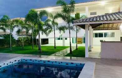 Imagem: A casa em condomínio possui 4 Dormitórios, 5 Banheiros, 4