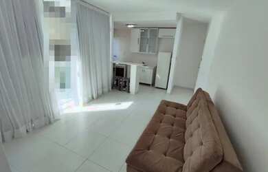 Imagem: O studio possui 1 Dormitório, 1 Banheiro, 1 Vaga na garagem