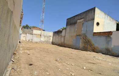 Imagem: O terreno possui 533m² de Área e está localizado em Parque