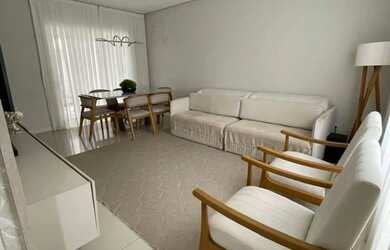 Imagem: A casa em condomínio possui 3 Dormitórios, 2 Banheiros e