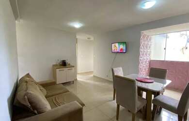 Imagem: O apartamento possui 3 Dormitórios, 1 Banheiro, 1 Vaga na garagem