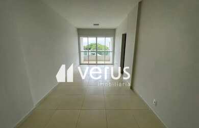 Imagem: O apartamento possui 2 Dormitórios, 1 Banheiro, 2 Vagas na