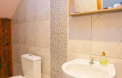 Imagem 12: Sobrado com 2 dormitórios à venda, 65 m² por R$ 215.000,00 - Contorno...