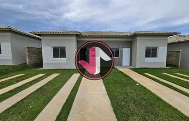 Imagem: A casa em condomínio possui 2 Dormitórios, 1 Banheiro, 2 Vagas
