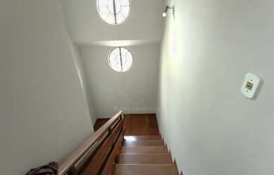 Imagem 7: Casa para alugar na Região Central de Londrina com 5 quartos próxima ao Country Club