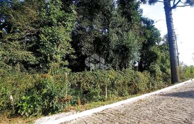 Imagem 4: Amplo terreno de esquina. 1.050m² de Área