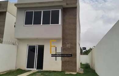 Imagem: A casa possui 3 Dormitórios, 4 Banheiros, 229m² de Área