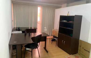 Imagem: O depósito possui 1 Vaga na garagem, 29m² de Área e está