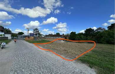 Imagem: O terreno possui 400m² de Área e está localizado em São