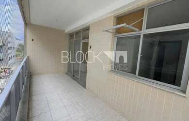 Imagem: O apartamento possui 2 Dormitórios, 3 Banheiros, 1 Vaga na