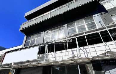 Imagem: O depósito para alugar possui e está localizado em Primor