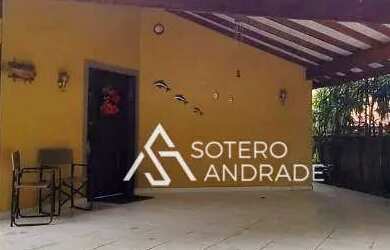 Imagem: A casa possui 2 Dormitórios, 1 Banheiro, 2 Vagas na garagem