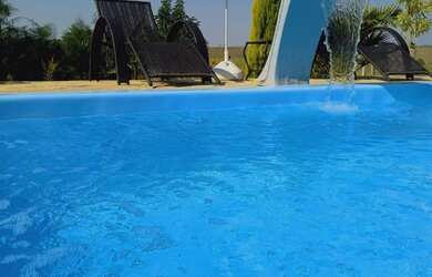 Imagem: A chácara possui 1.200m² de Área e está localizado em Centro