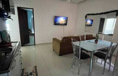 Imagem: A casa possui 2 Dormitórios, 1 Banheiro e está localizado