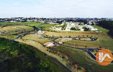 Imagem: O terreno possui 424m² de Área e está localizado em Royal