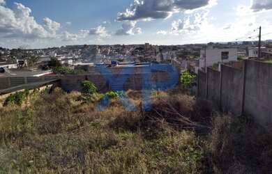 Imagem: O terreno possui 252m² de Área e está localizado em Ponte