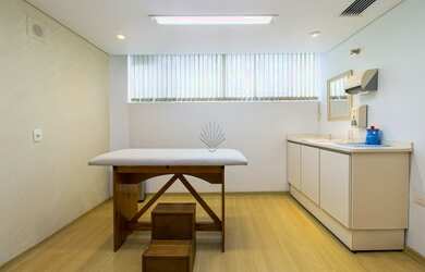 Imagem 16: Aqui você tem uma estrutura perfeita para o seu negócio  Uma clínica...