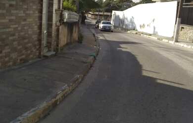 Imagem 2: Terreno de esquina 600 m² - Praça da Bandeira - Araruama