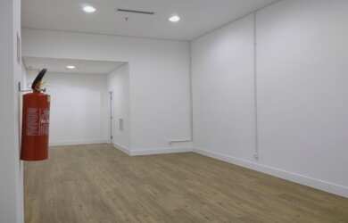 Imagem 5: Loja no Shopping Itaigara