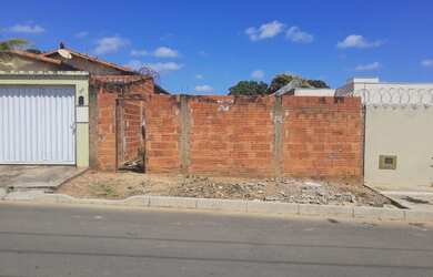 Imagem 2: LOTE. 225m² de Área