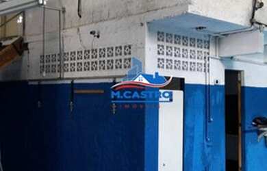 Imagem: O depósito possui 1 Vaga na garagem, 420m² de Área e está